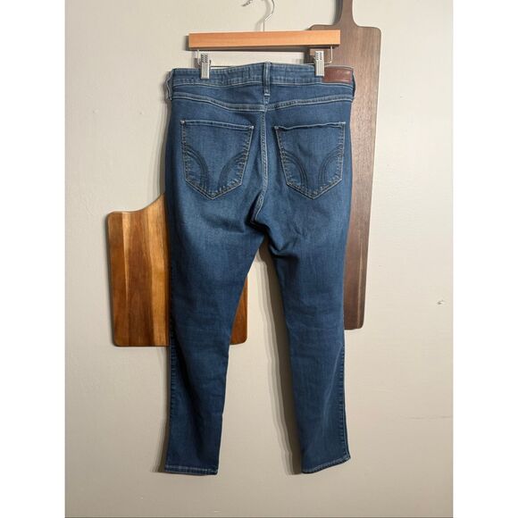 Hollister dark wash skinny jeans size 29 - Picture 2 of 3